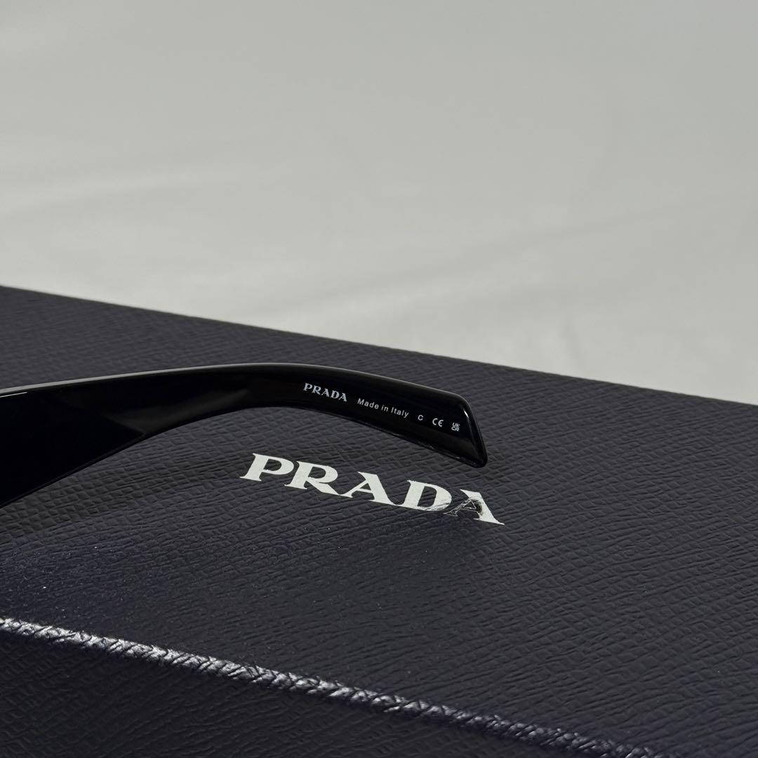 【定価8万/カニエウェスト着用】PRADA サイドロゴ サングラス ブラック