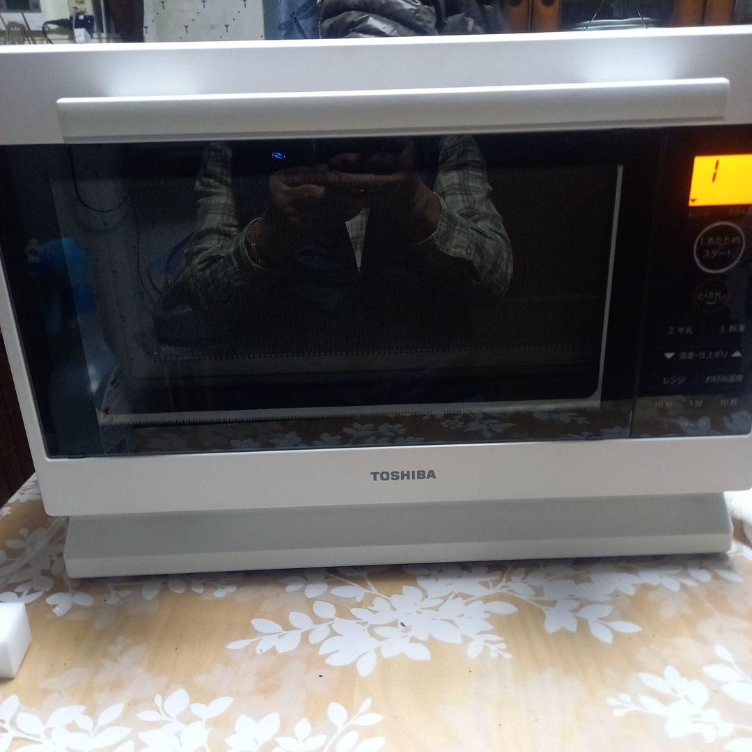 TOSHIBA 　ERーVS23 単機能電子レンジ ホワイト