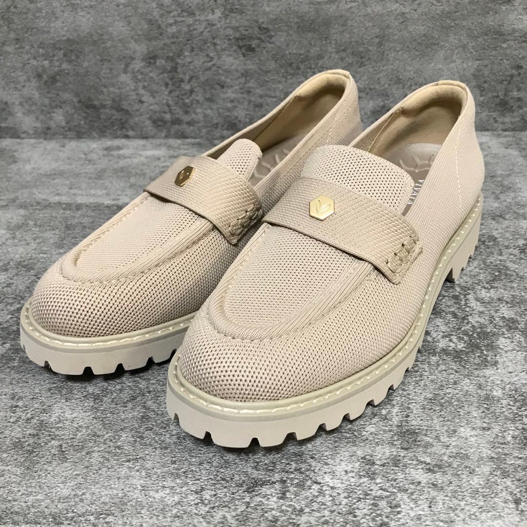 ✨️未使用✨ VIVAIA FRANCESCA シューズ　ローファー　ベージュ