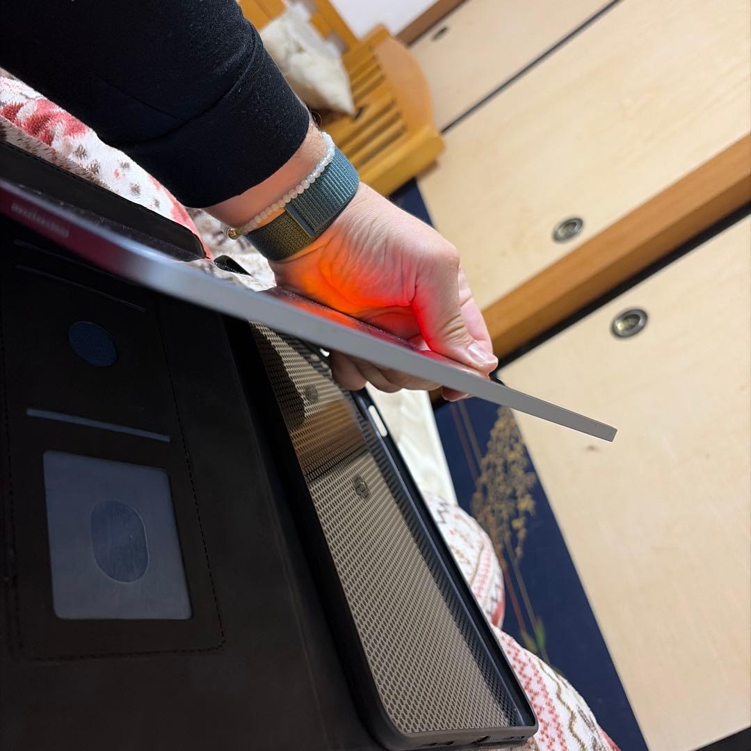 Apple iPad air 4世代　Wi-Fiモデル　256g