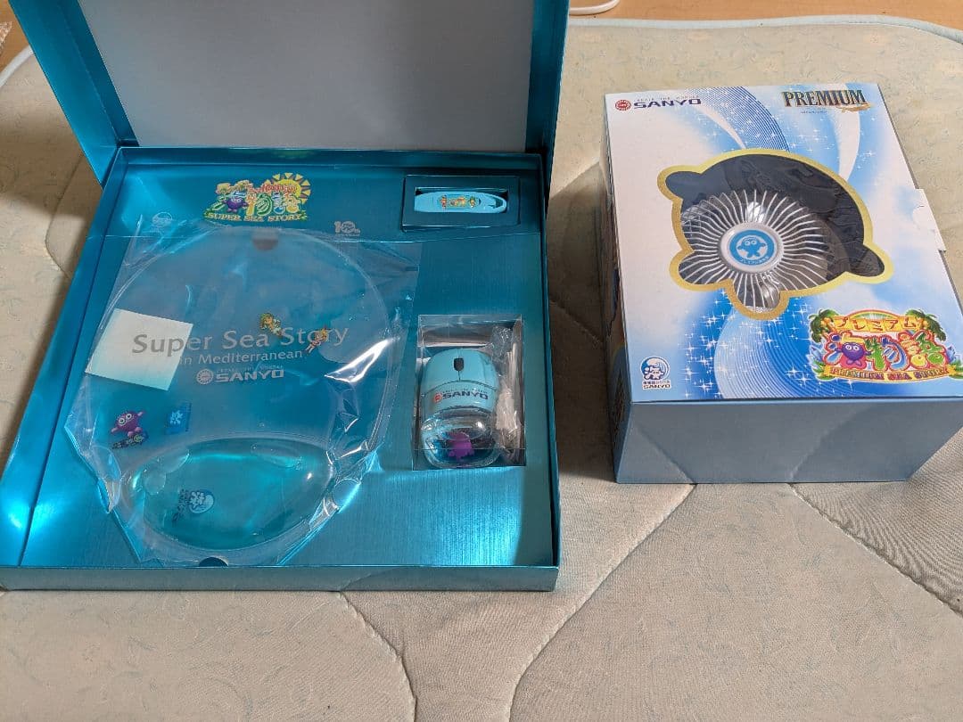 【希少】【レア物】海物語IN地中海マウス、PREMIUM海物語扇風機セット