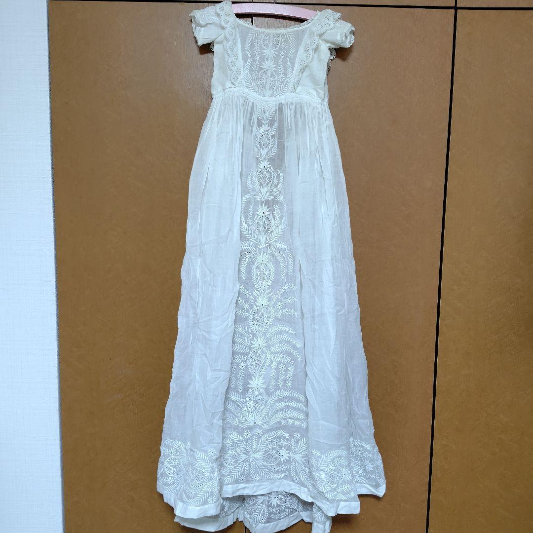 ベビードレス　刺繍　アンティーク　インナー付き　値下げ