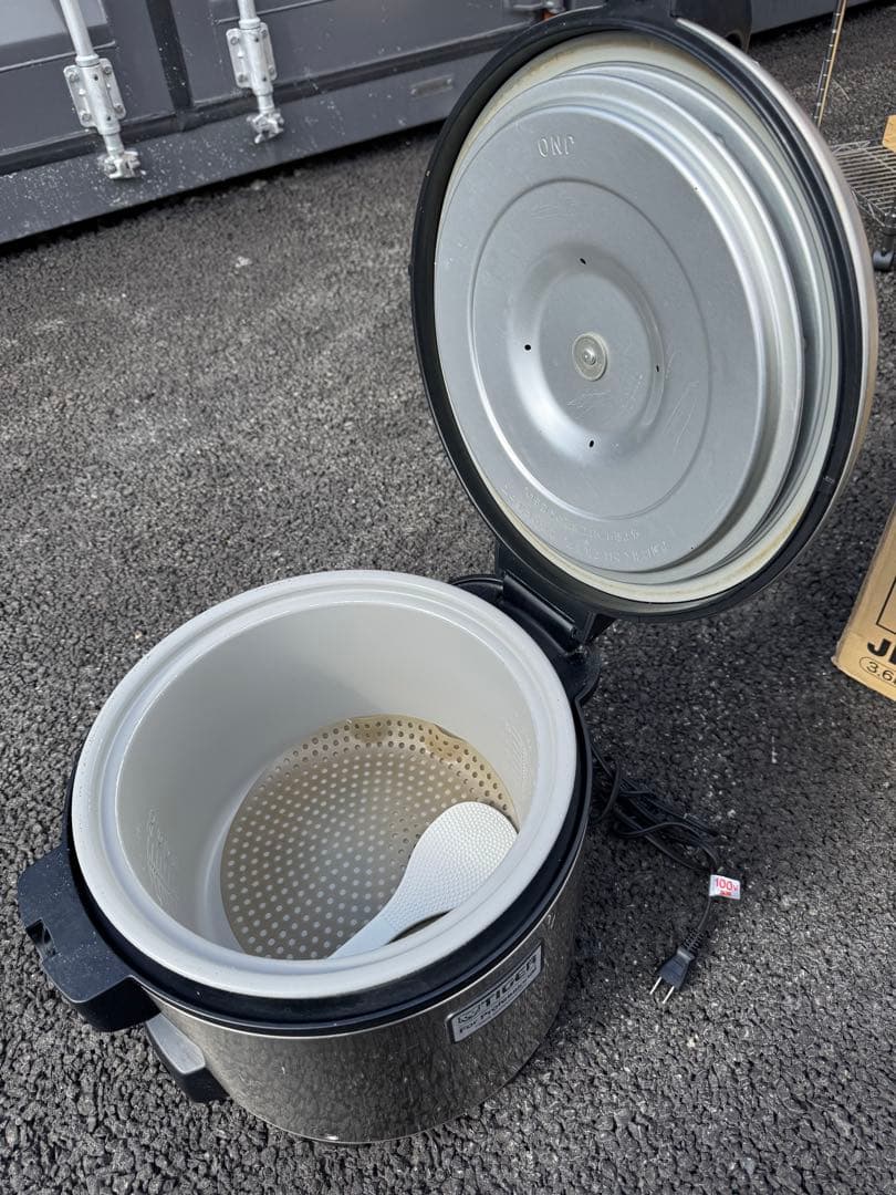 TIGER 業務用炊飯器 3.6ℓ JNO-A361