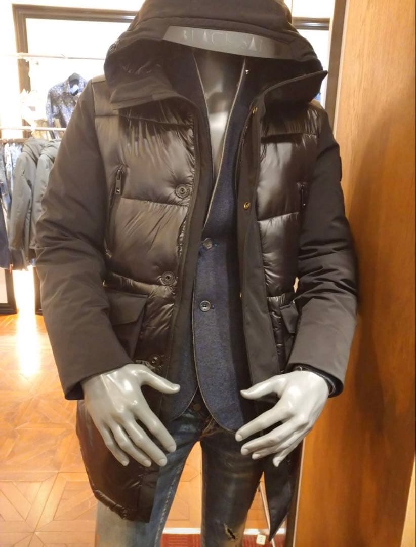 80%以上の値下げ BLACKSAND ダウンジャケット 定価85000円