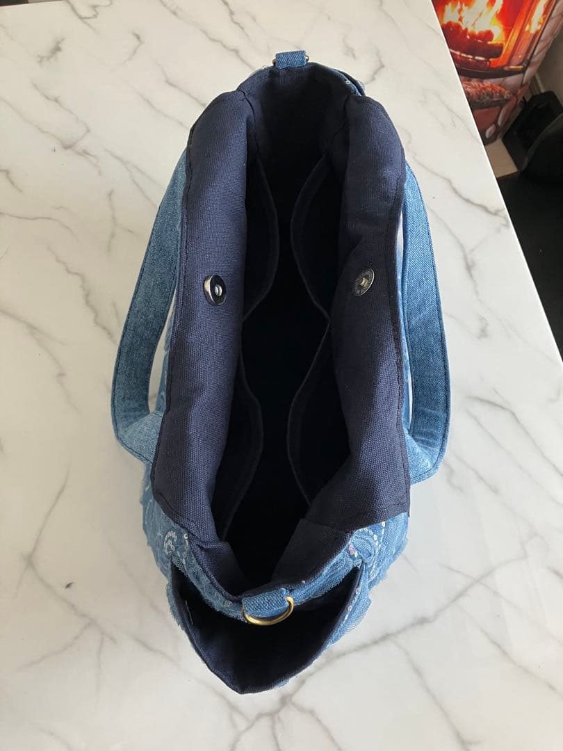 802 ✿ いちご ✿　花柄デニムリメイクバック　ハンドメイド2点