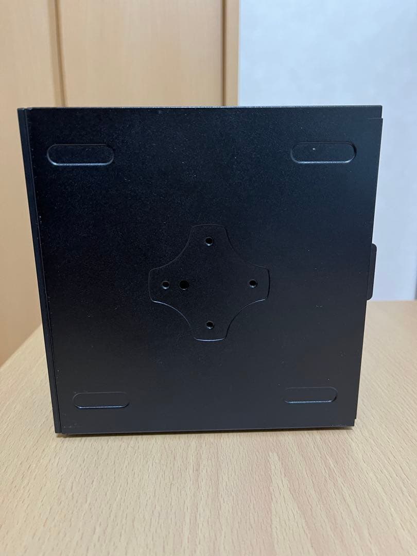 【ジャンク】asrock DeskMini 110 desk mini