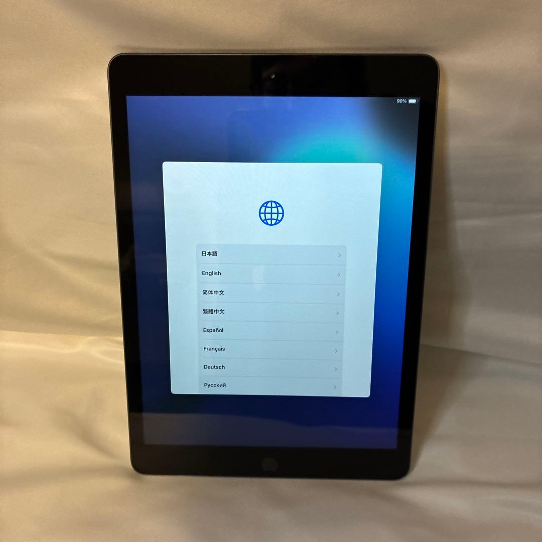 【Wi-Fiモデル】iPad8 32GB グレー 第8世代 A2270