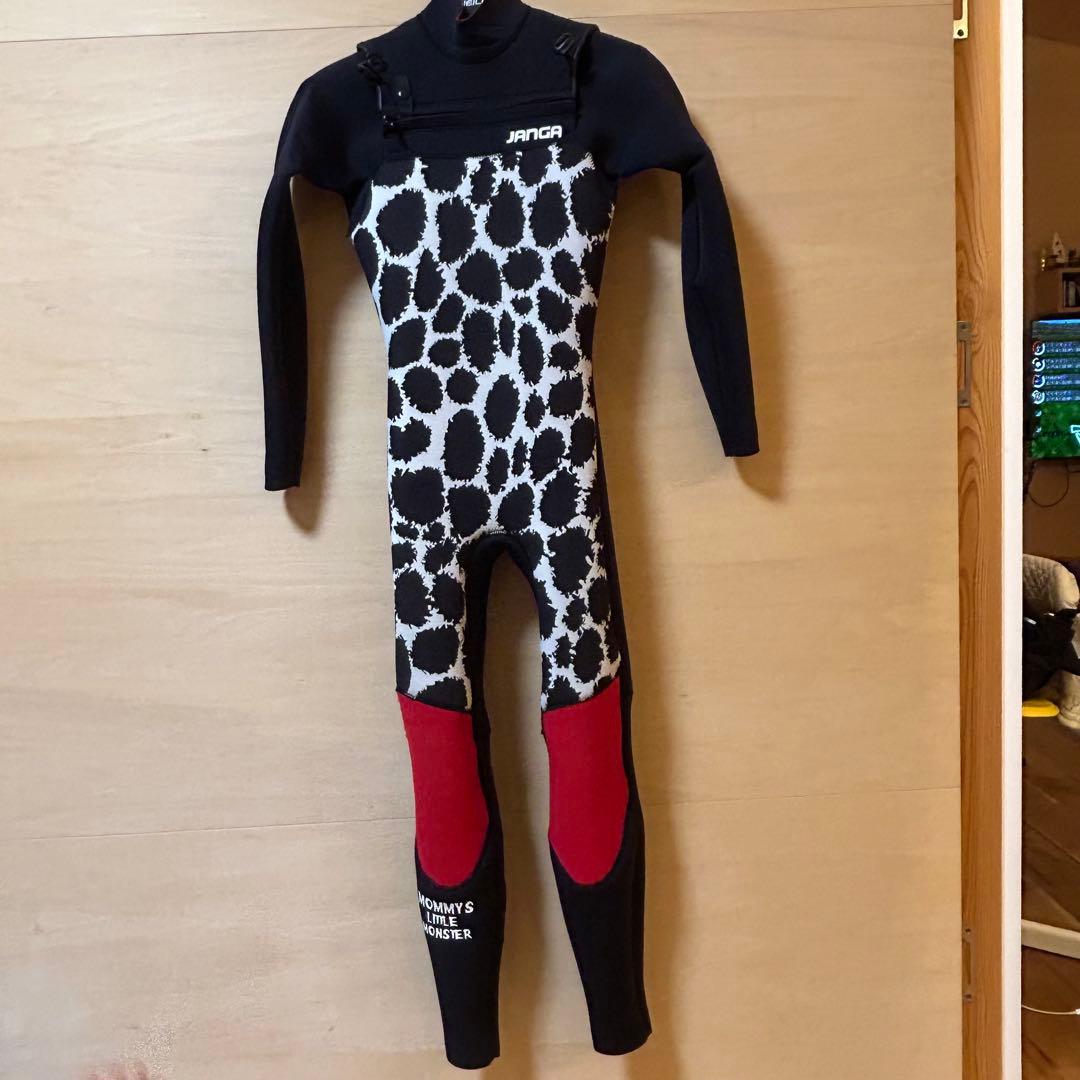 ウェットスーツ セミドライ キッズ　8歳　サーフィン　約110〜120cm