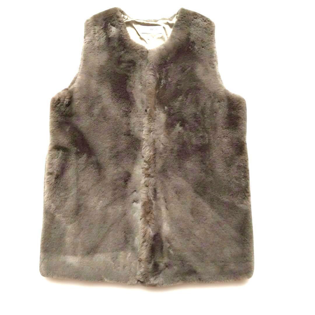 グレー系ブラウンファーベスト