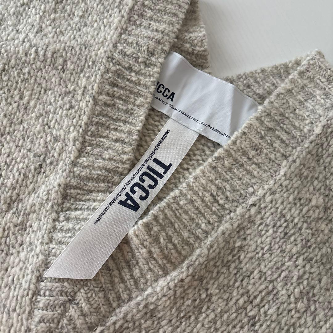 TICCA ティッカ　Vネック　ニットベスト