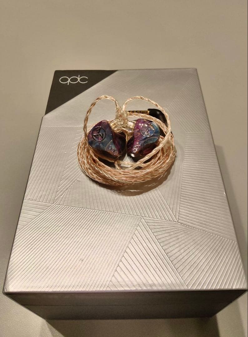 イヤホン qdc Dmagic 3D