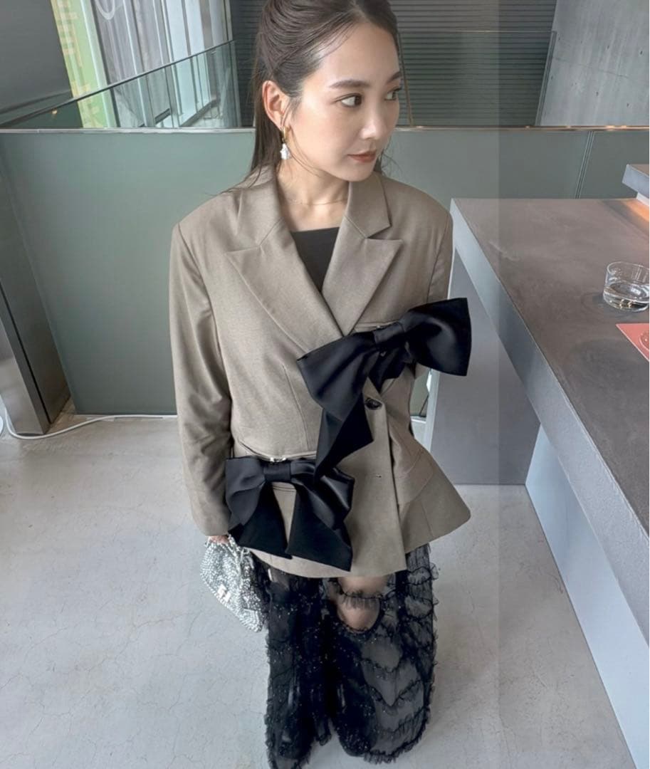 niana ANDRESD フォーリボンラバージャケット ベージュ M リボン