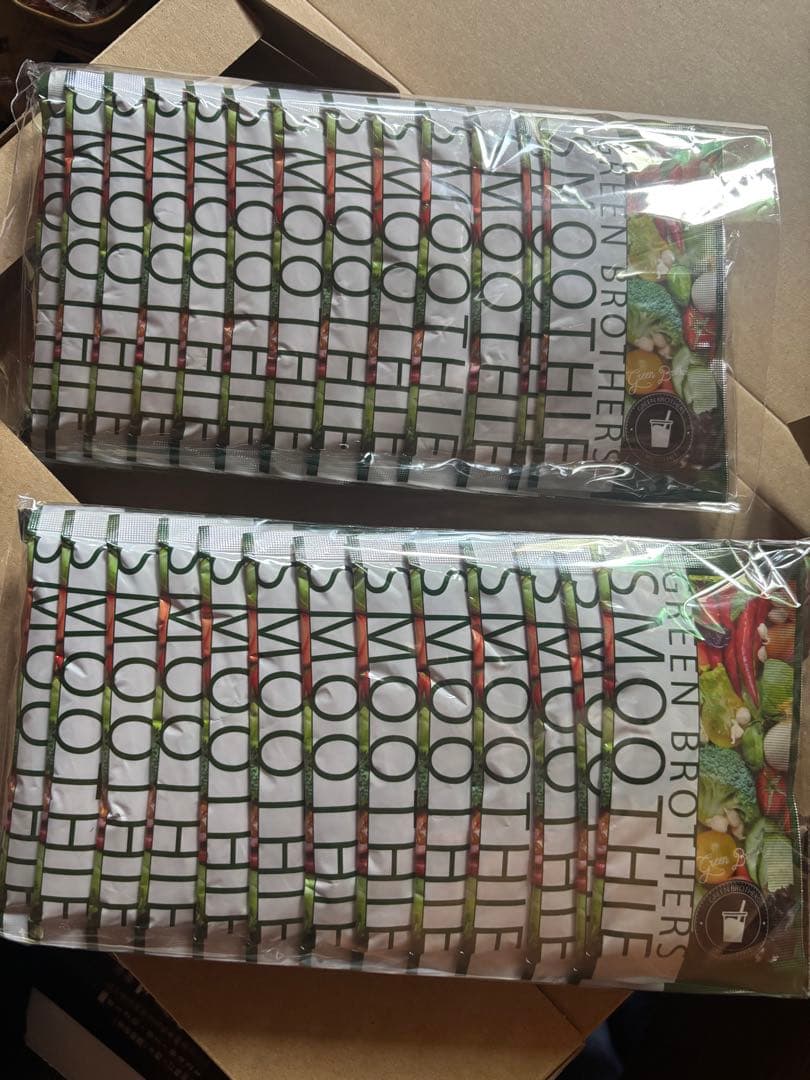 ワンデイクレンズ　Green Brothers スムージー 28個