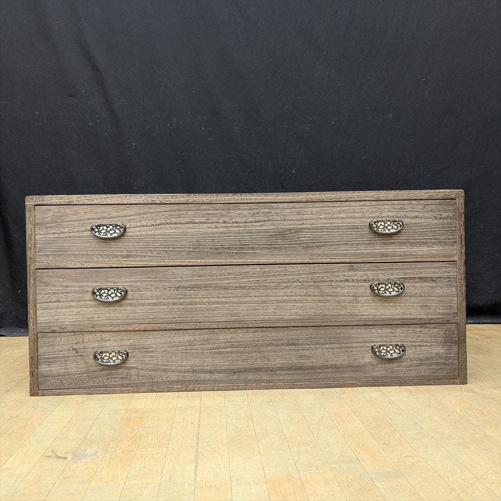 高塚桐材商店　山翠作　ろう仕上げ　焼桐　唐草釻　整理箪笥　和箪笥　箪笥　タンス