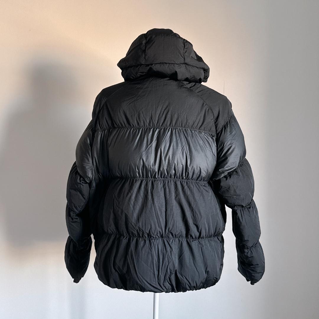 NIKE フード付き ブラック ダウンジャケット L