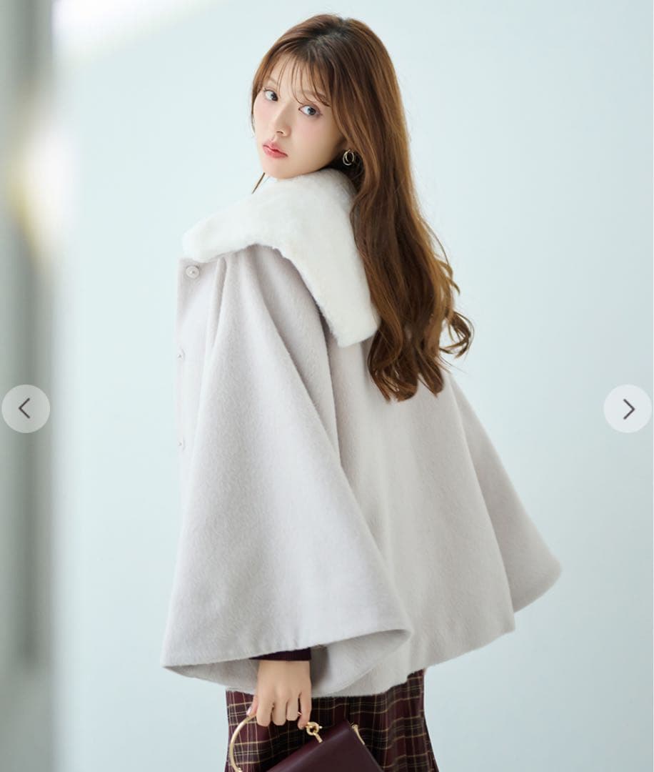 き*る様 新品　LILLIAN CARAT フェイクファービッグカラーケープコー