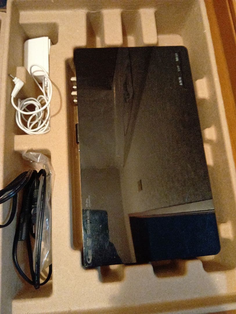 Panasonic UN-15TD8-K(ブラック) ポータブルテレビ