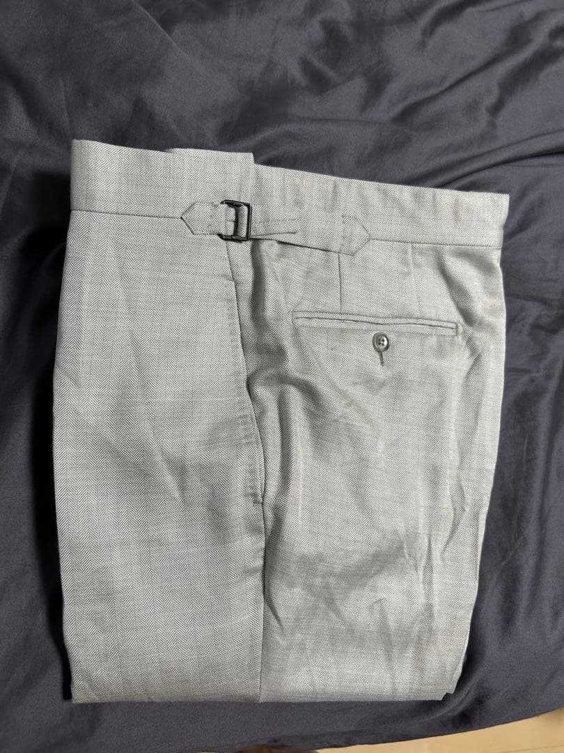 TOM FORD ライトグレー スーツ　Made to Major