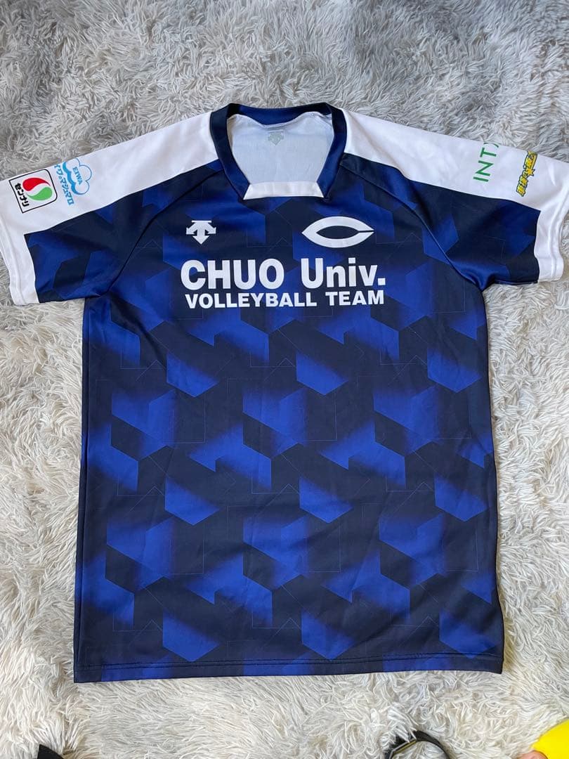 CHUO Univ. バレーボールチーム シャツ
