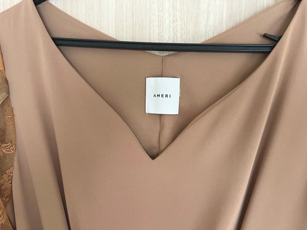 【美品】Ameri vintage DRESS ベージュ　ベルト付き