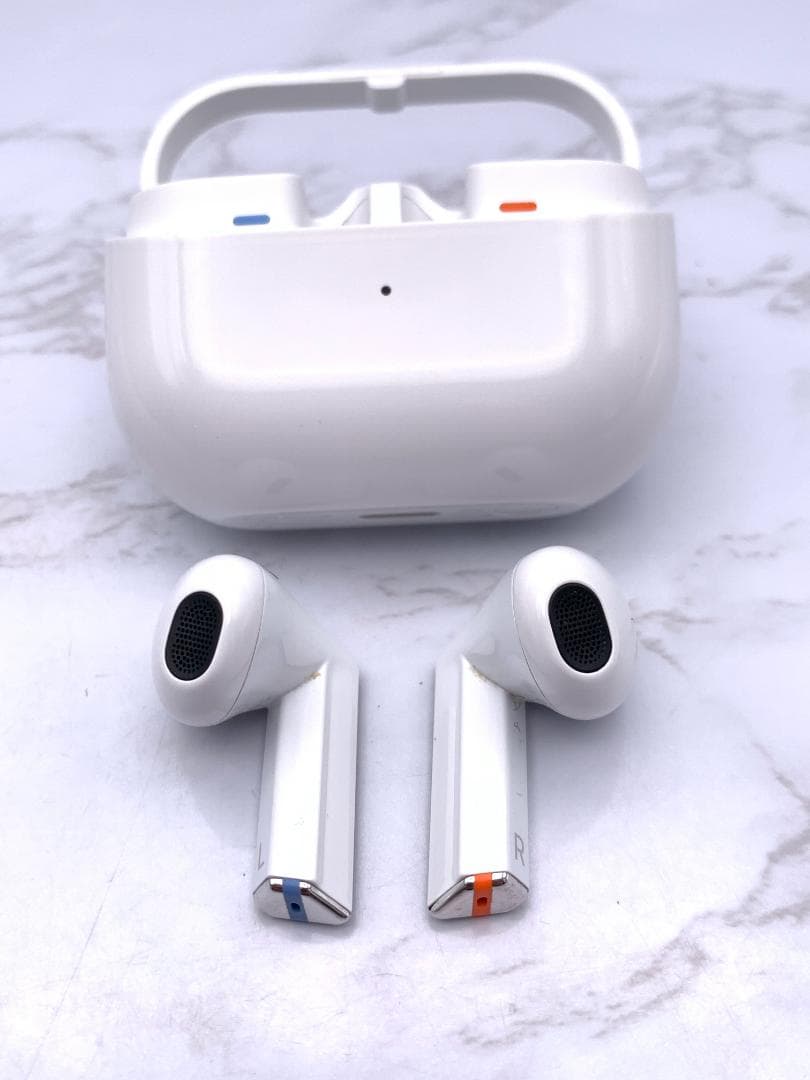 【美品】Samsung サムスン Galaxy ギャラクシー Buds3ホワイト