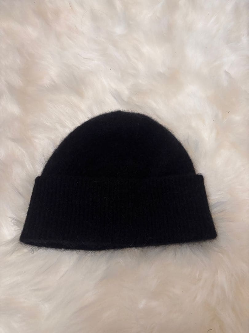 PATOU 黒 ニット帽 ビーニー