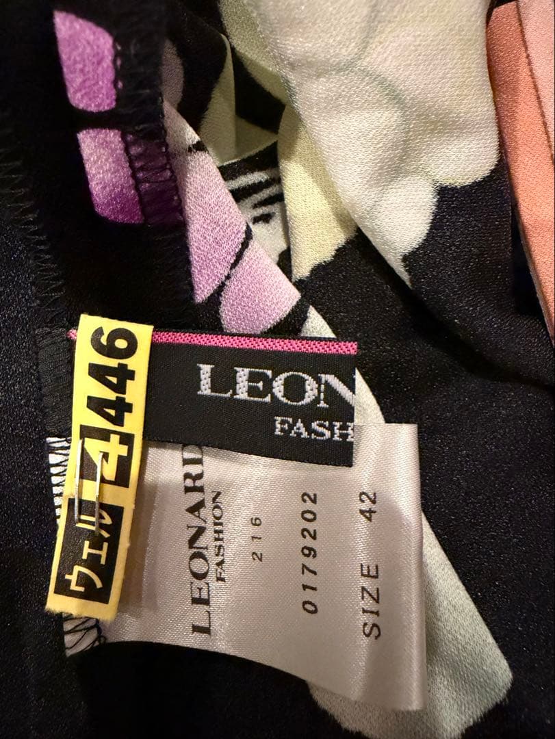 花柄 五分袖チュニック 黒