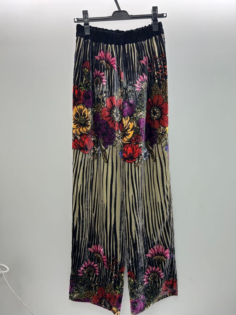 本日限定です！FUMIETANAKA flower flocky pants