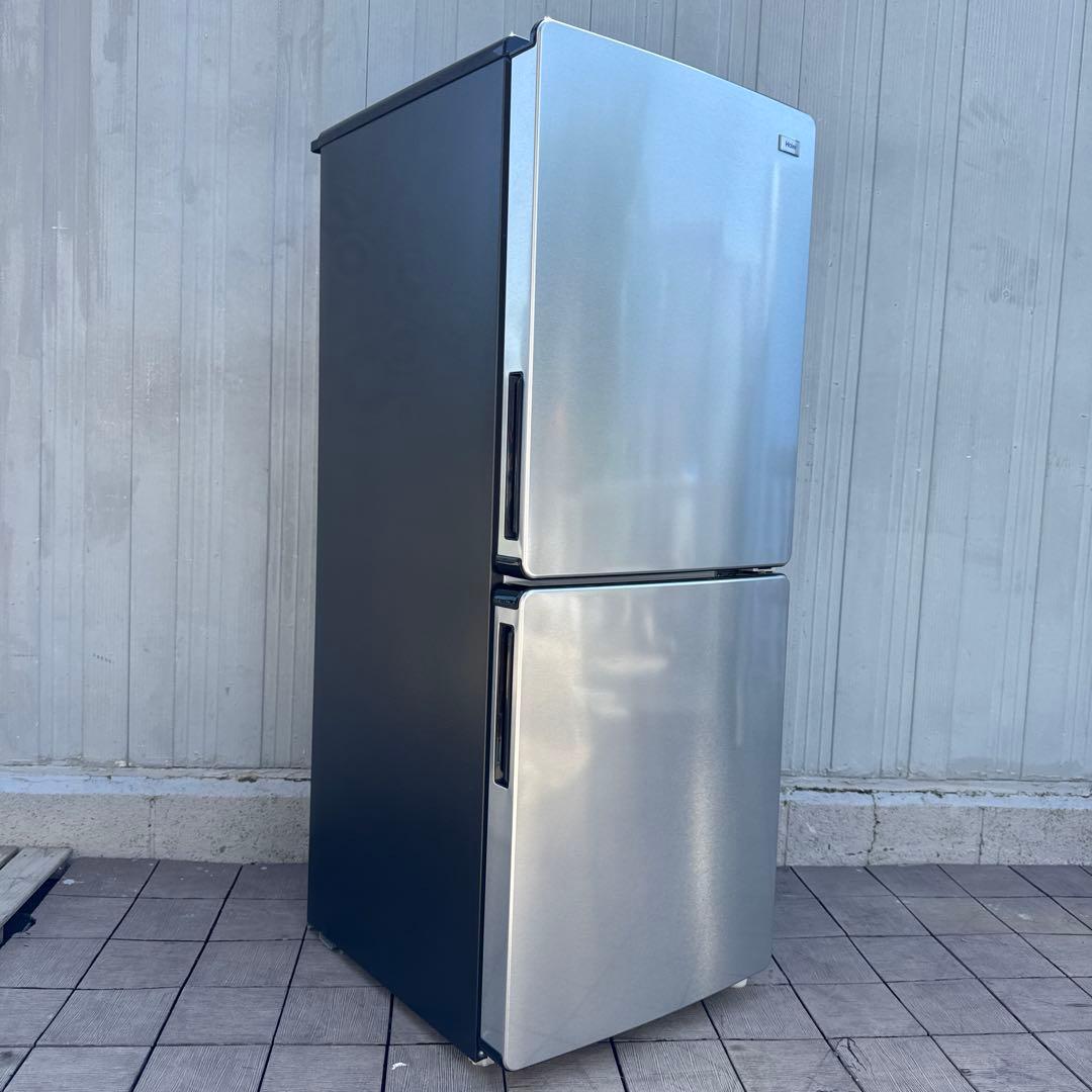 美品 Haier 2023年製 冷蔵庫 人気アーバンカフェシリーズ 148L