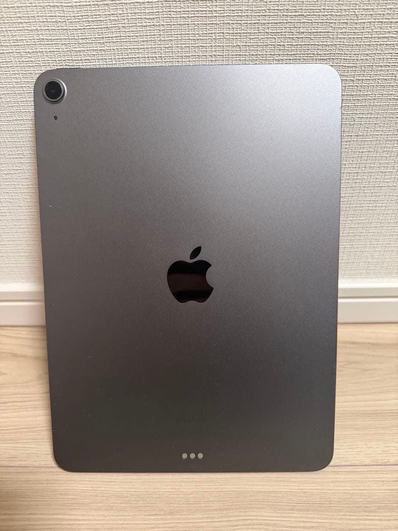 美品 iPad Air5 第5世代 Wi-Fi 64GB スペースグレイ M1