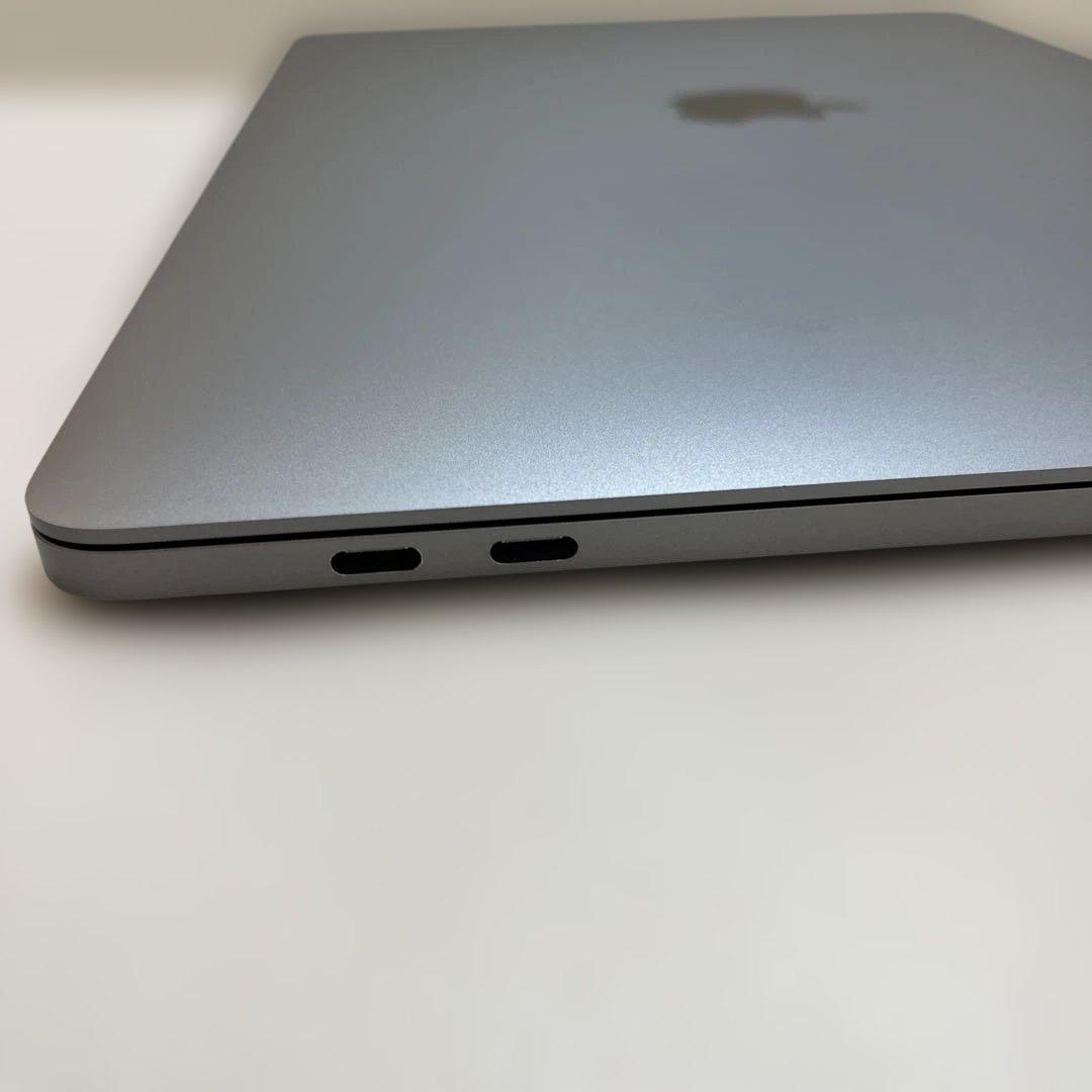 MacBook Pro 2020 13インチ　本体