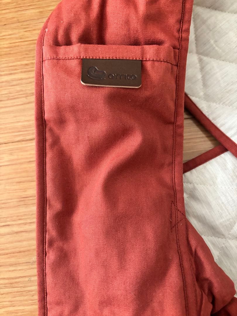 2,3度使用のみ♡エアリコ抱っこ紐 プレミアム　レンガ サイズ1よだれパッド付き