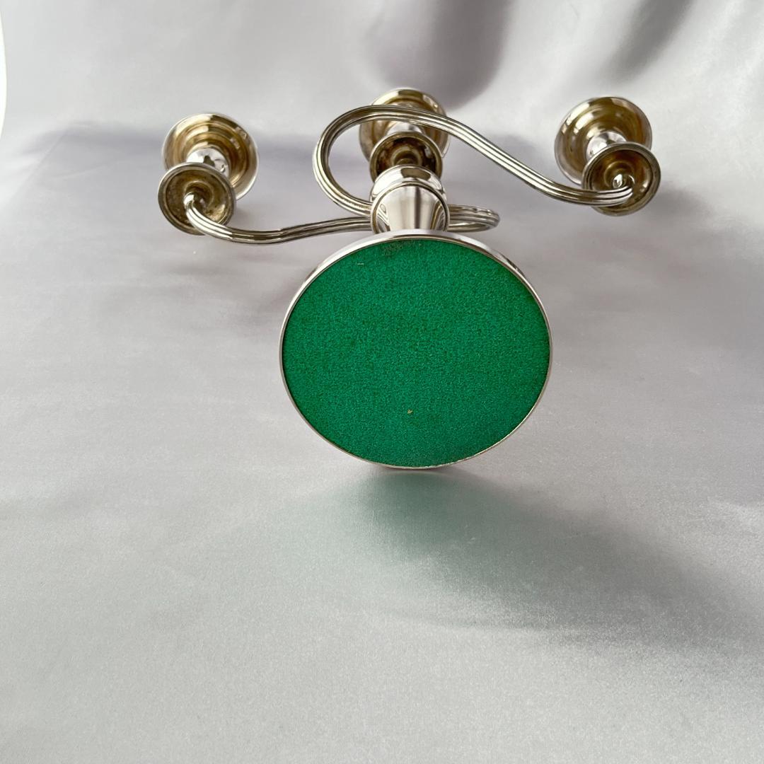 【英国】 パールのキャンドルスタンド トリプルホルダー【シルバープレート】