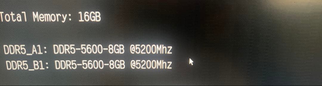 メモリー SKhynix DDR5 5200Mhz 8gbx2