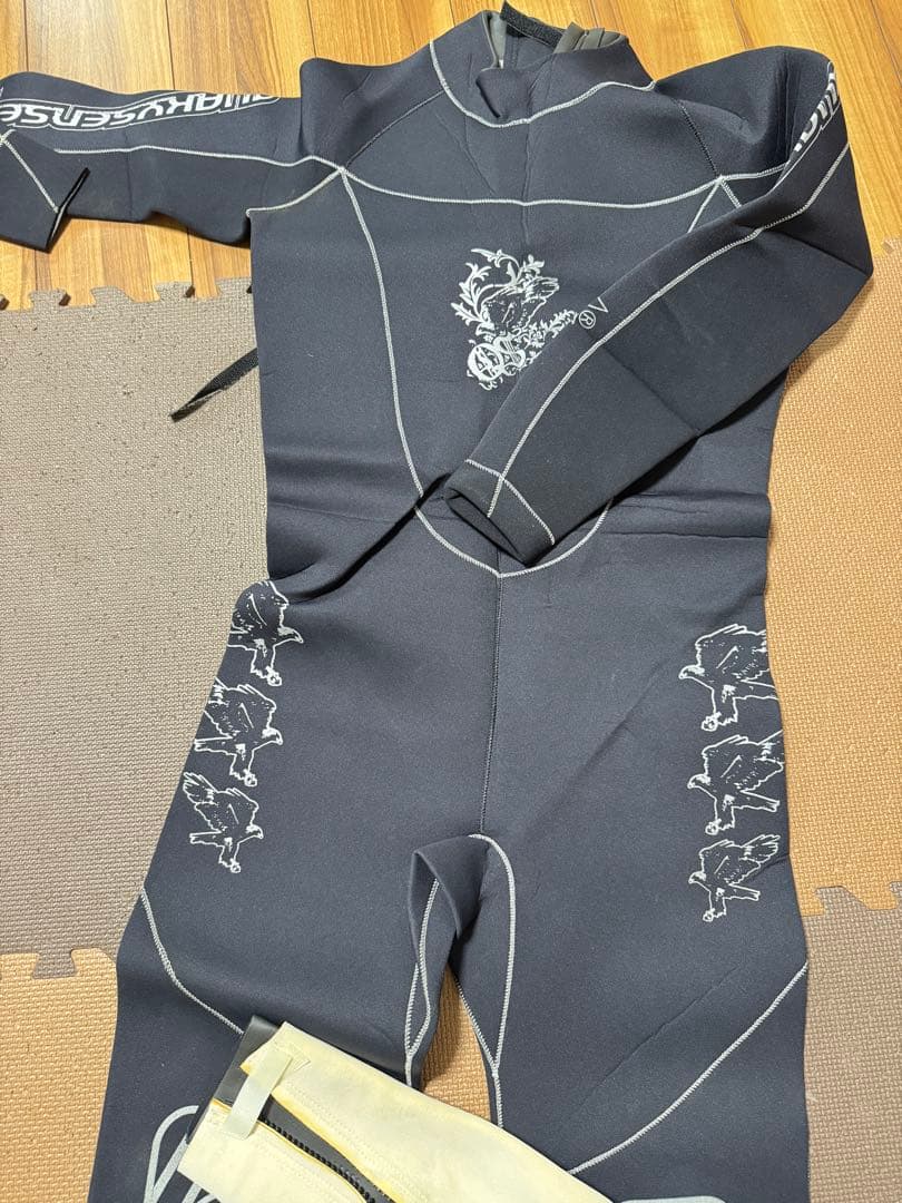 【未使用品】　※希少※XXL セミドライウェットスーツ 訳アリ