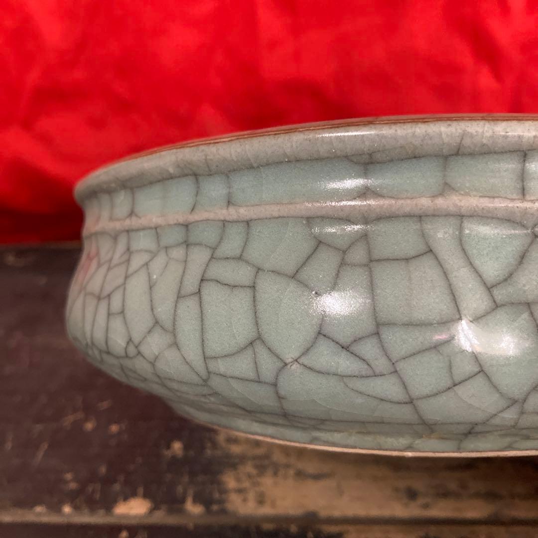 中国　青磁　筆洗　水盤　鉢　「官」銘