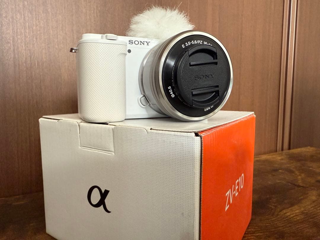Sony ZV-E10L ホワイト デジタル一眼カメラパワーズームレンズキット