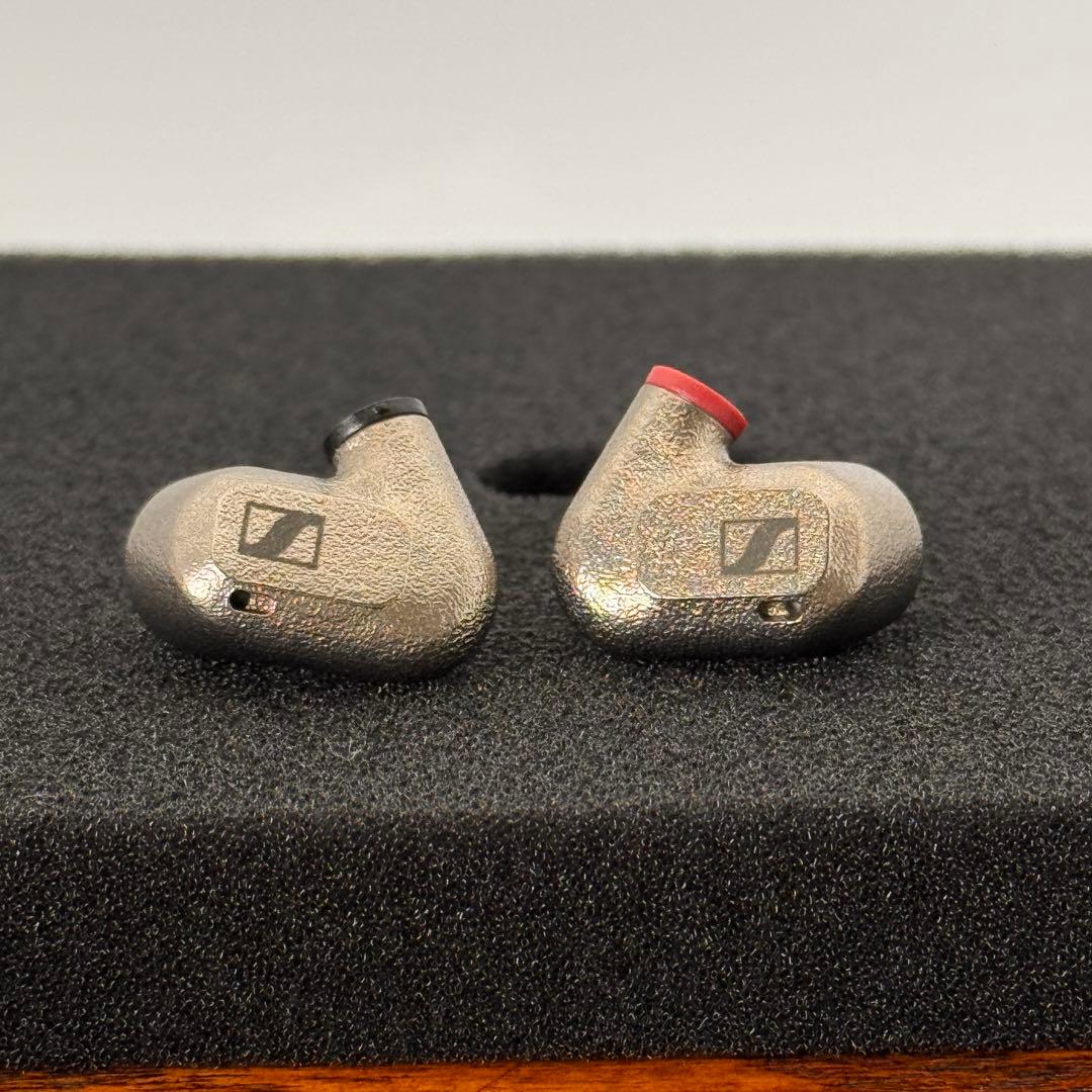 【ゼンハイザー IE 600】高音質イヤフォン（美品・中古）