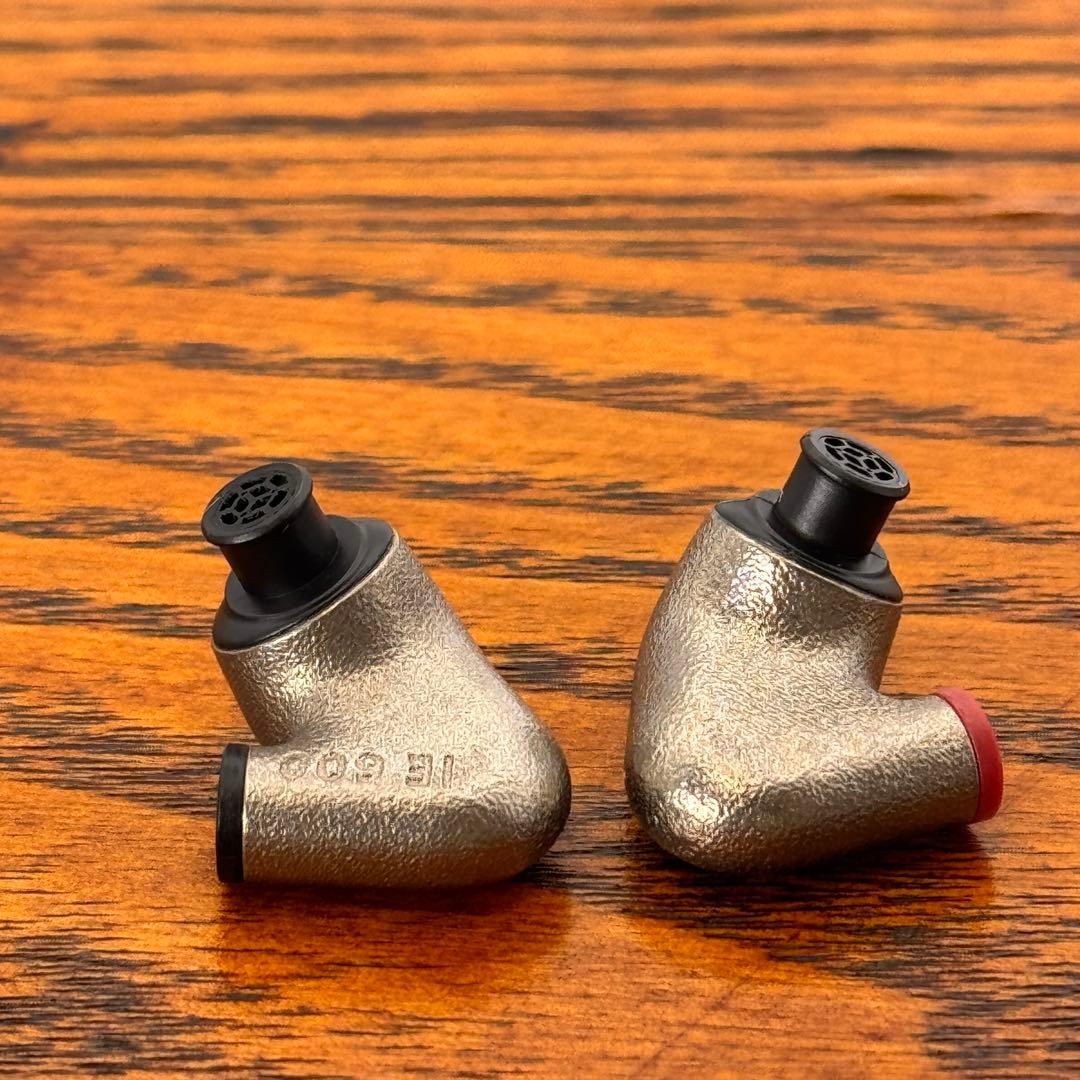【ゼンハイザー IE 600】高音質イヤフォン（美品・中古）