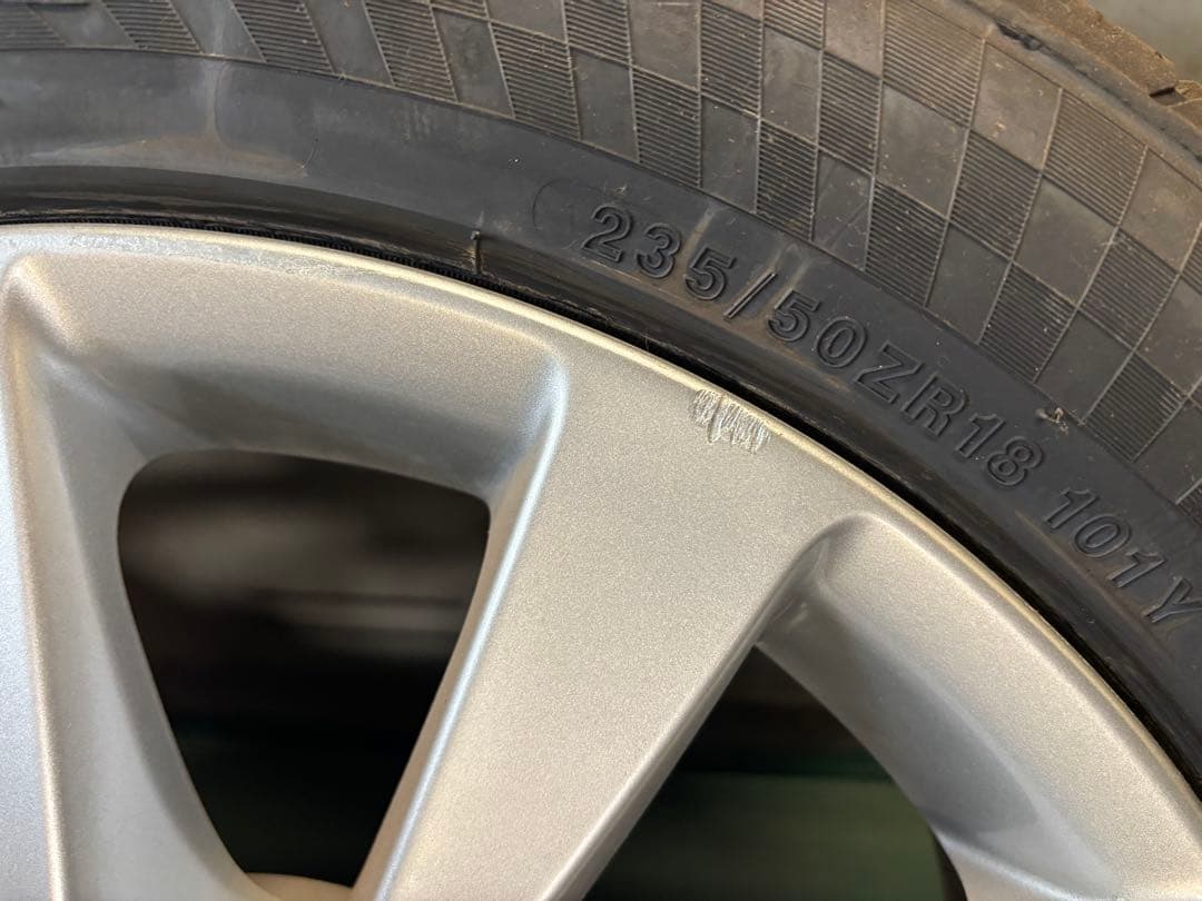 2014年式　レクサス LS460 18インチ タイヤ付　予備タイヤなどに　4本