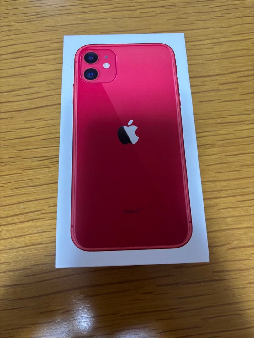 Apple iPhone 11 (赤) 本体