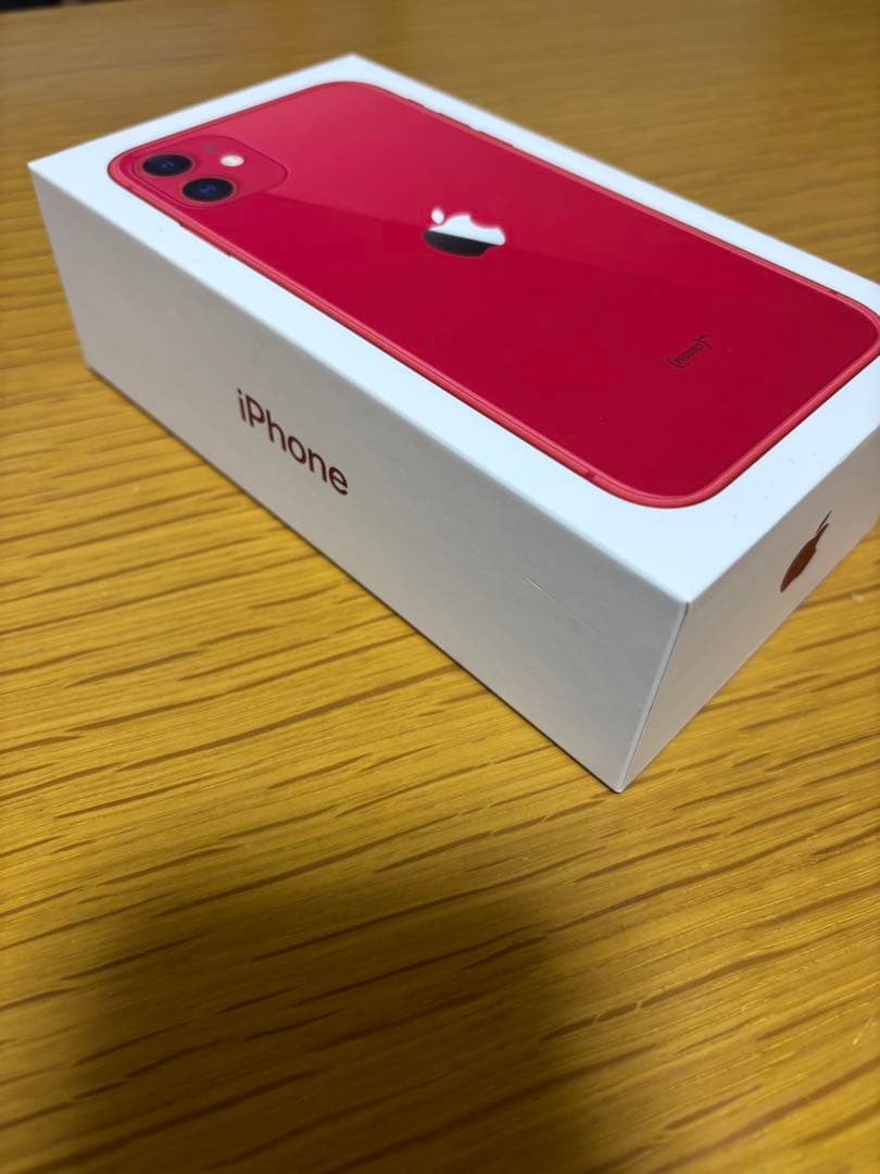 Apple iPhone 11 (赤) 本体