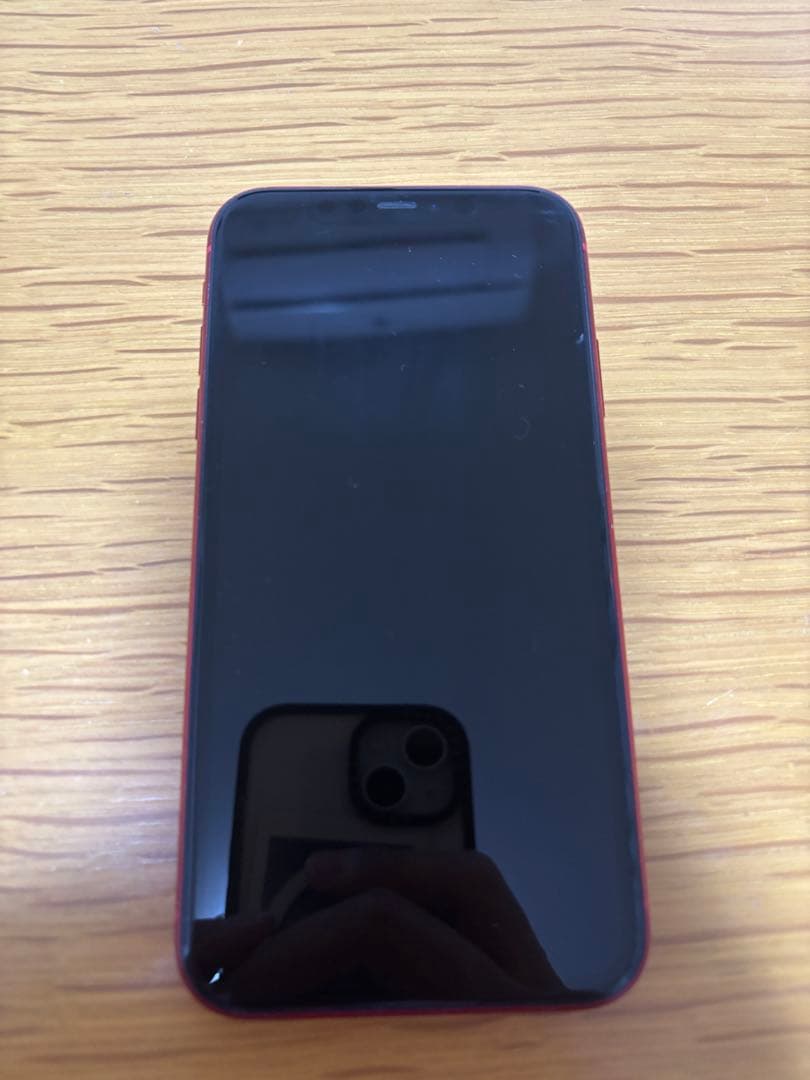 Apple iPhone 11 (赤) 本体