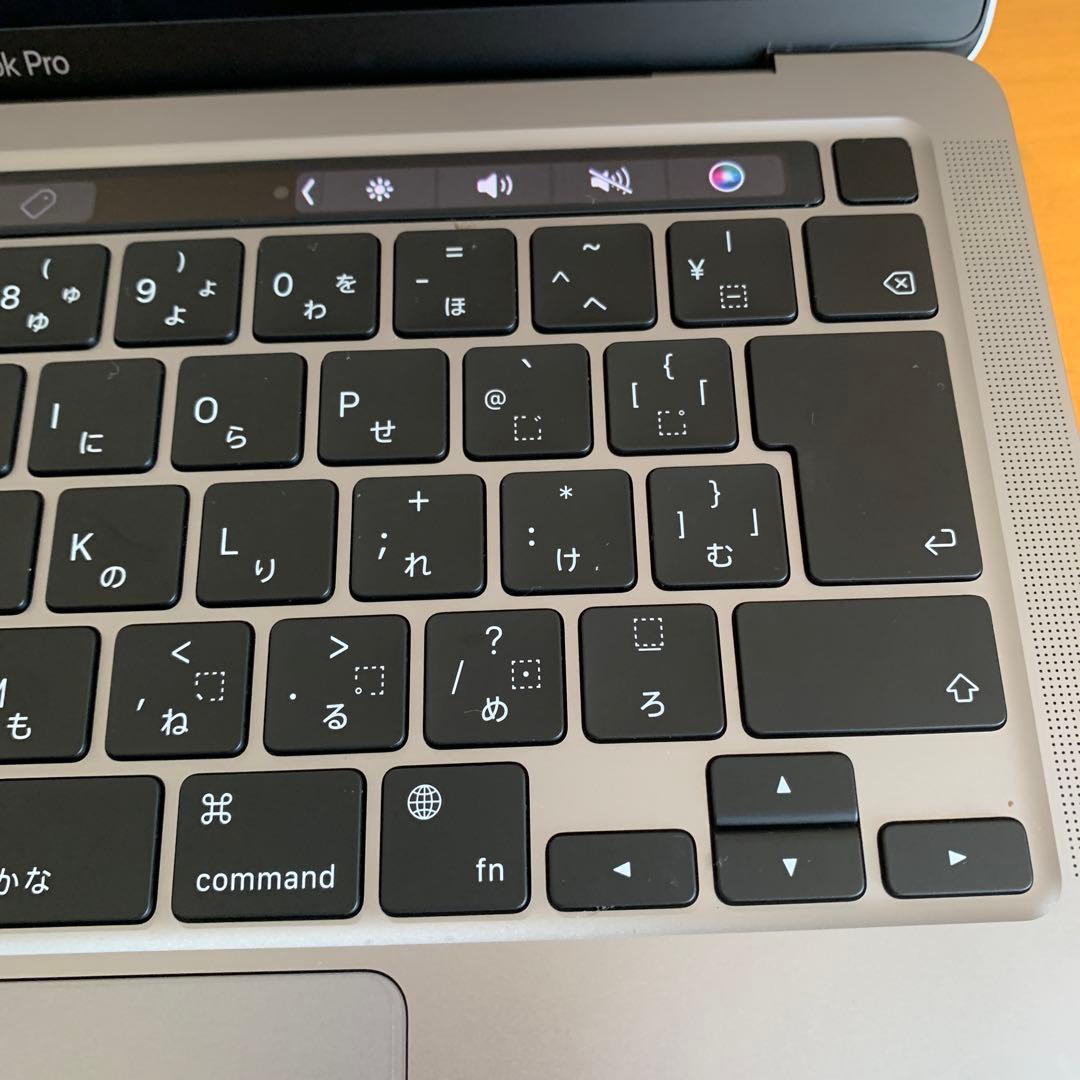 MacBook pro 2020 13インチ　8GB 256GB SSD