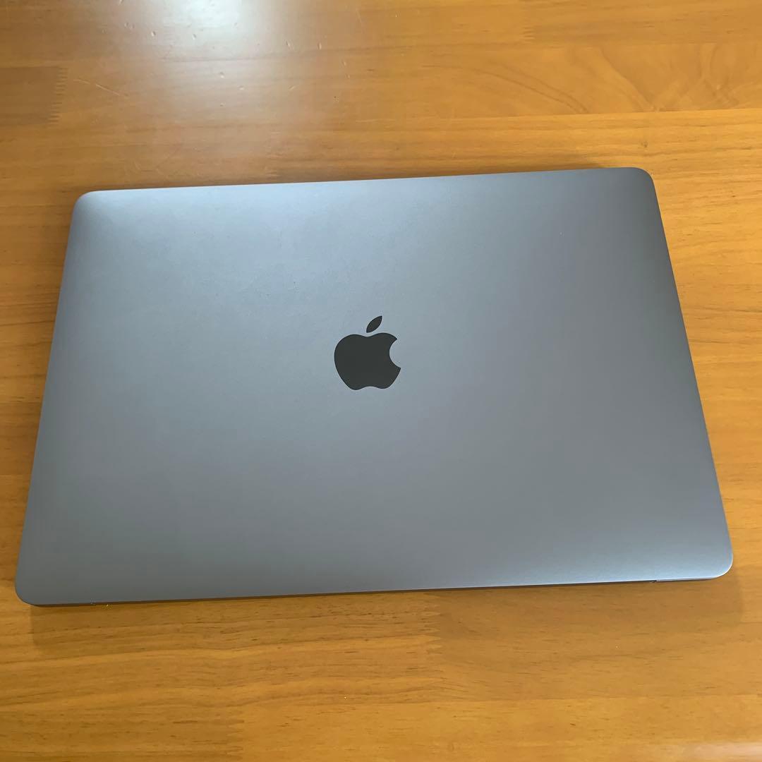 MacBook pro 2020 13インチ　8GB 256GB SSD