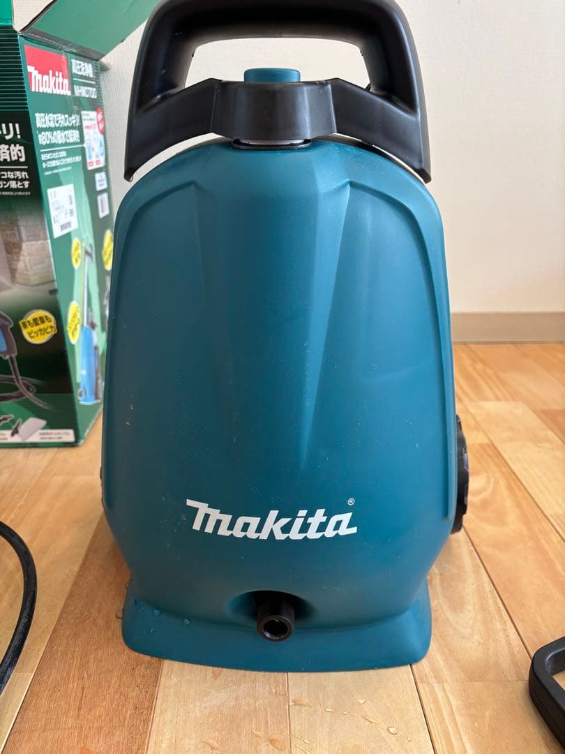 マキタ　高圧洗浄機MHW0700