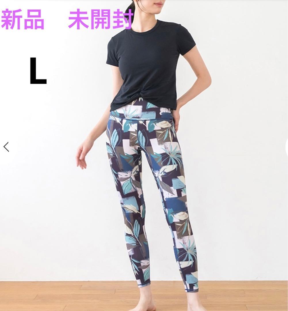 SUKALA / Lサイズ カップ付きTシャツ＆レギンスセット　新品タグ付き