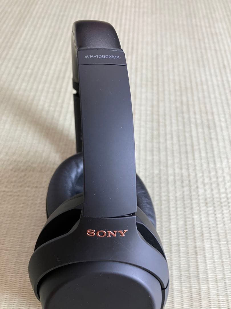 SONY ワイヤレスヘッドホン ブラック　WH-1000XM4