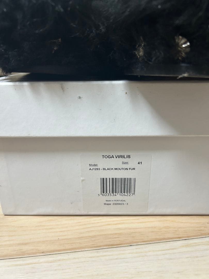 TOGA VIRILIS ブラックムートンファー サンダル 41 fur