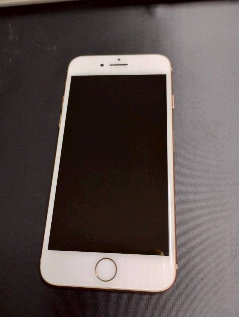 Apple iPhone 8 64GB 箱あり